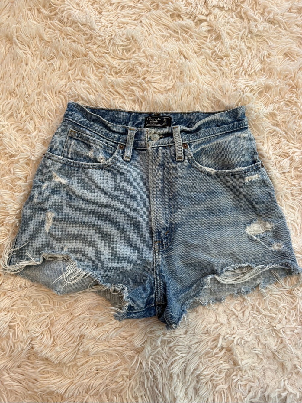 Abercrombie & Fitch Distressed Denim Shorts Light Wash Size 26